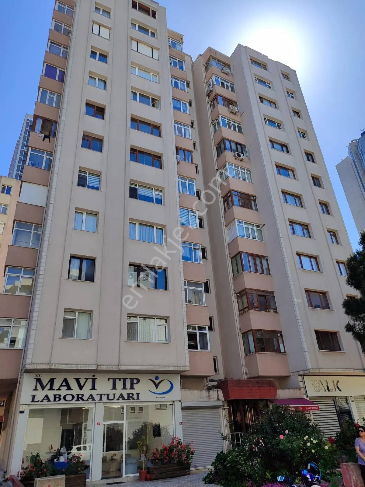 Kadıköy Sahrayıcedit'De 2+1 Harika Lokasyonda