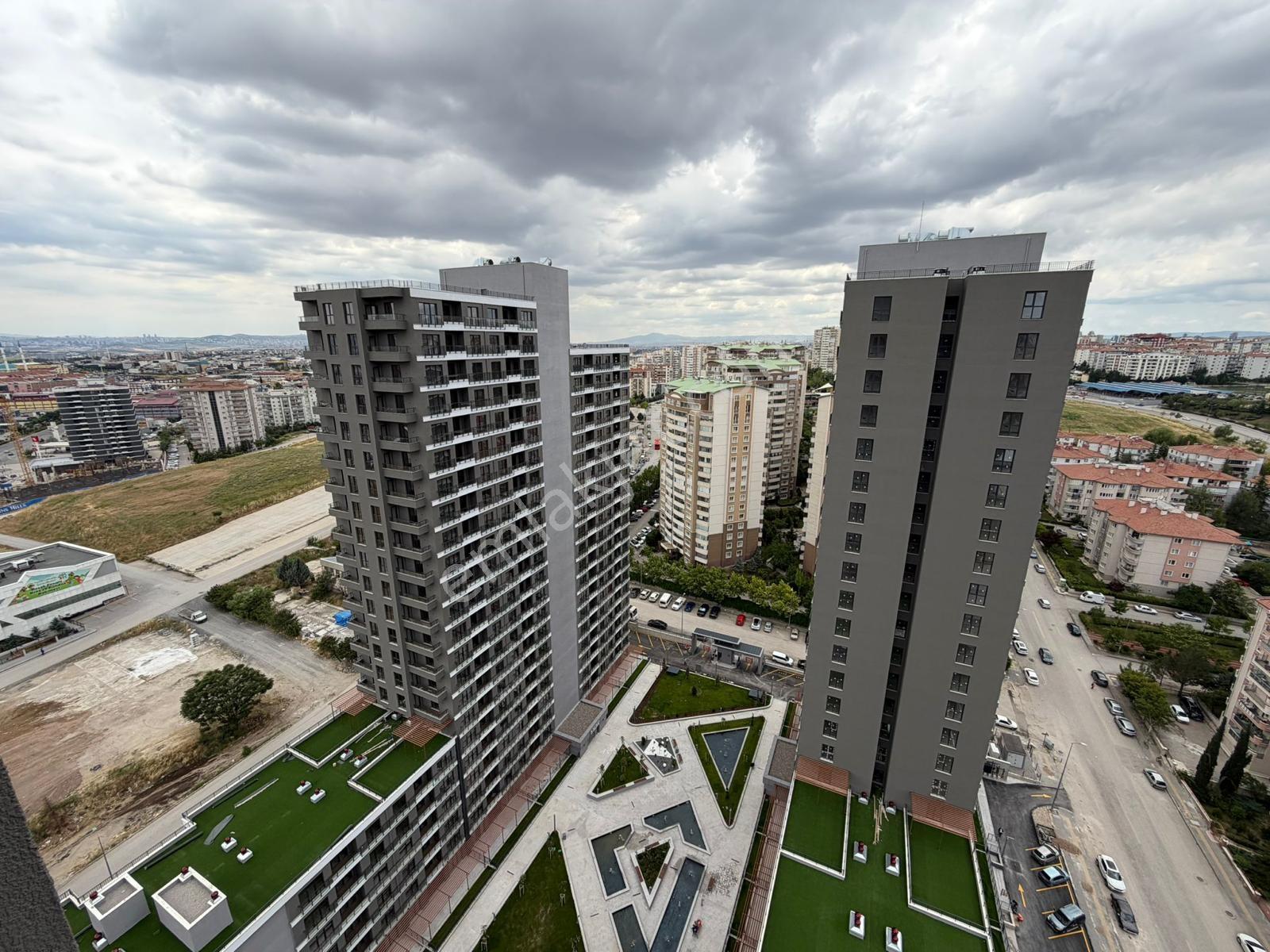 Polat Live Emlaktan 'Tan Relax Cadde Sitesi Satılık 1+1