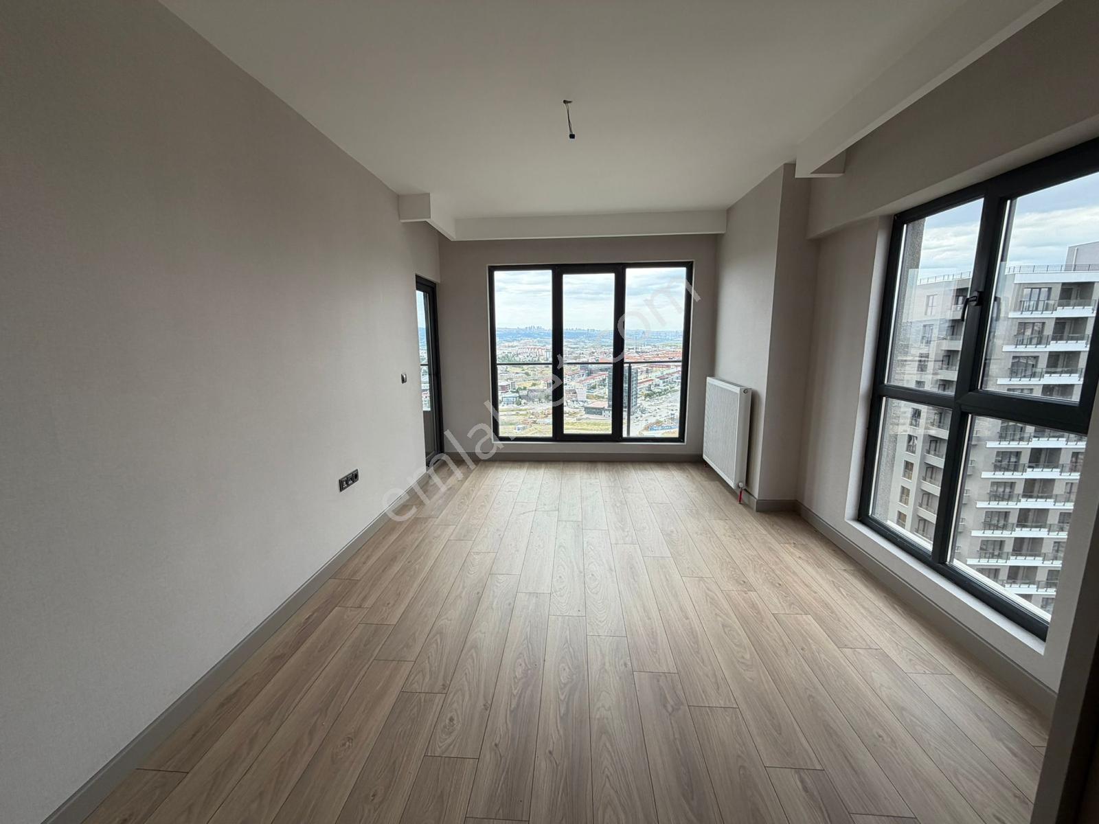 Polat Live Emlaktan 'tan Relax Cadde Sitesi Satılık 1+1 — fotoğraf 2