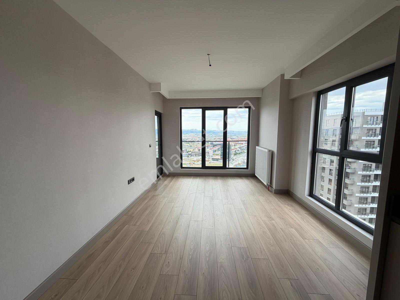 Polat Live Emlaktan 'tan Relax Cadde Sitesi Satılık 1+1 — fotoğraf 4