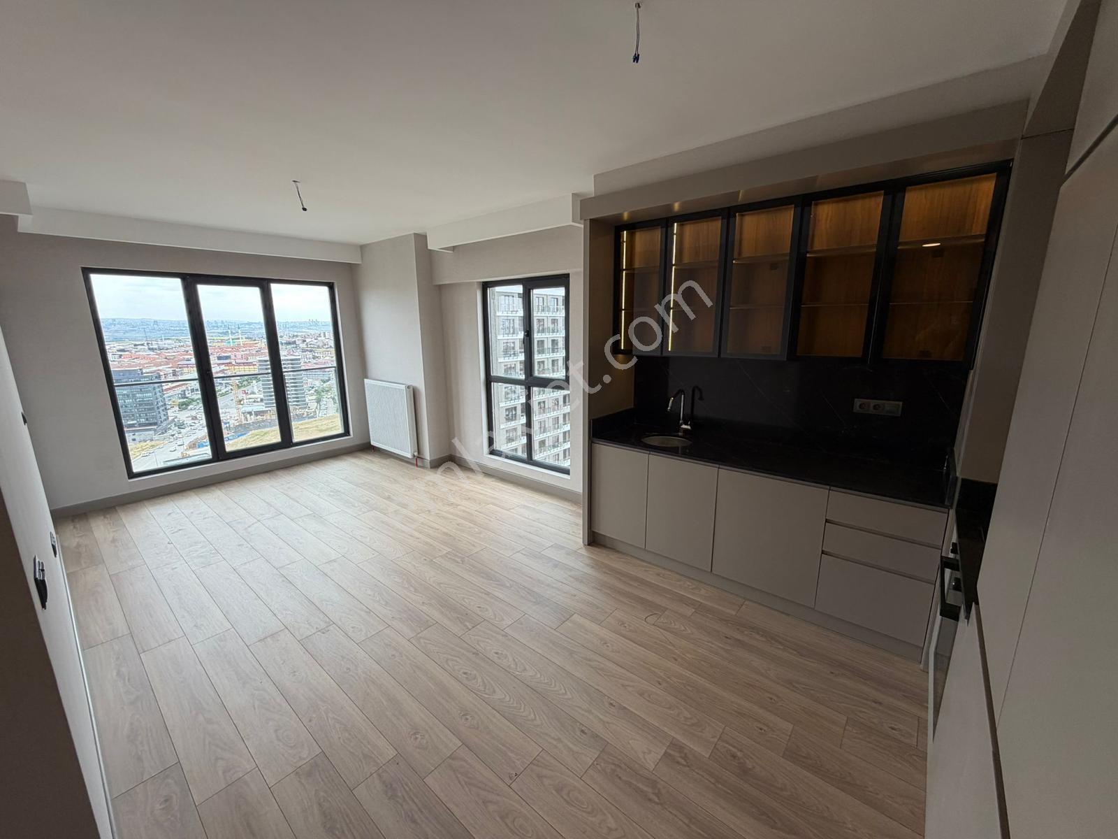 Polat Live Emlaktan 'tan Relax Cadde Sitesi Satılık 1+1 — fotoğraf 5