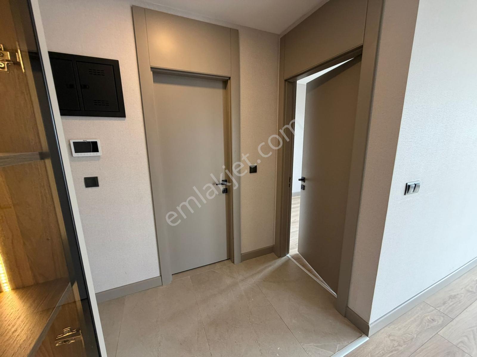 Polat Live Emlaktan 'tan Relax Cadde Sitesi Satılık 1+1 — fotoğraf 8