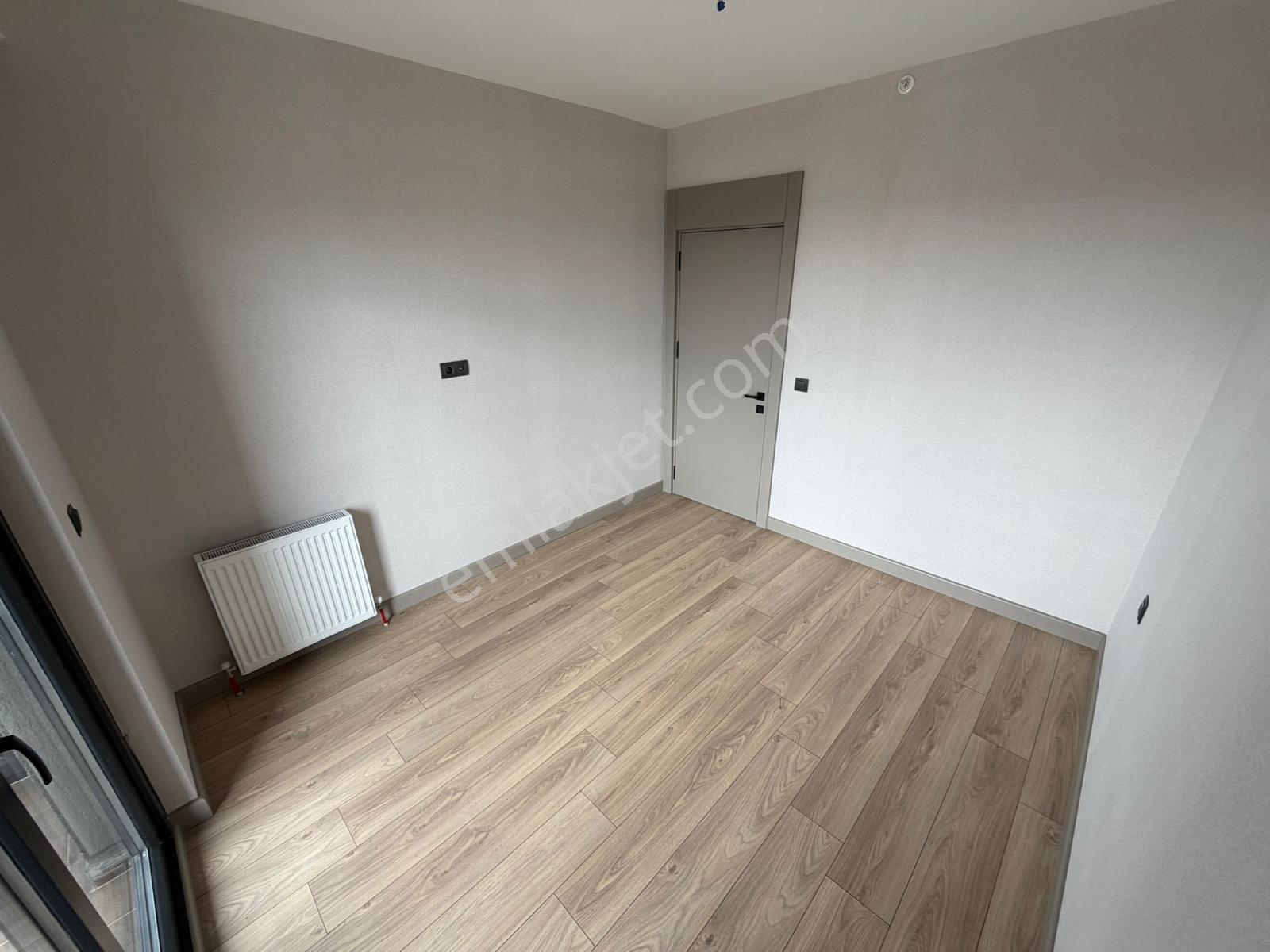 Polat Live Emlaktan 'tan Relax Cadde Sitesi Satılık 1+1 — fotoğraf 16