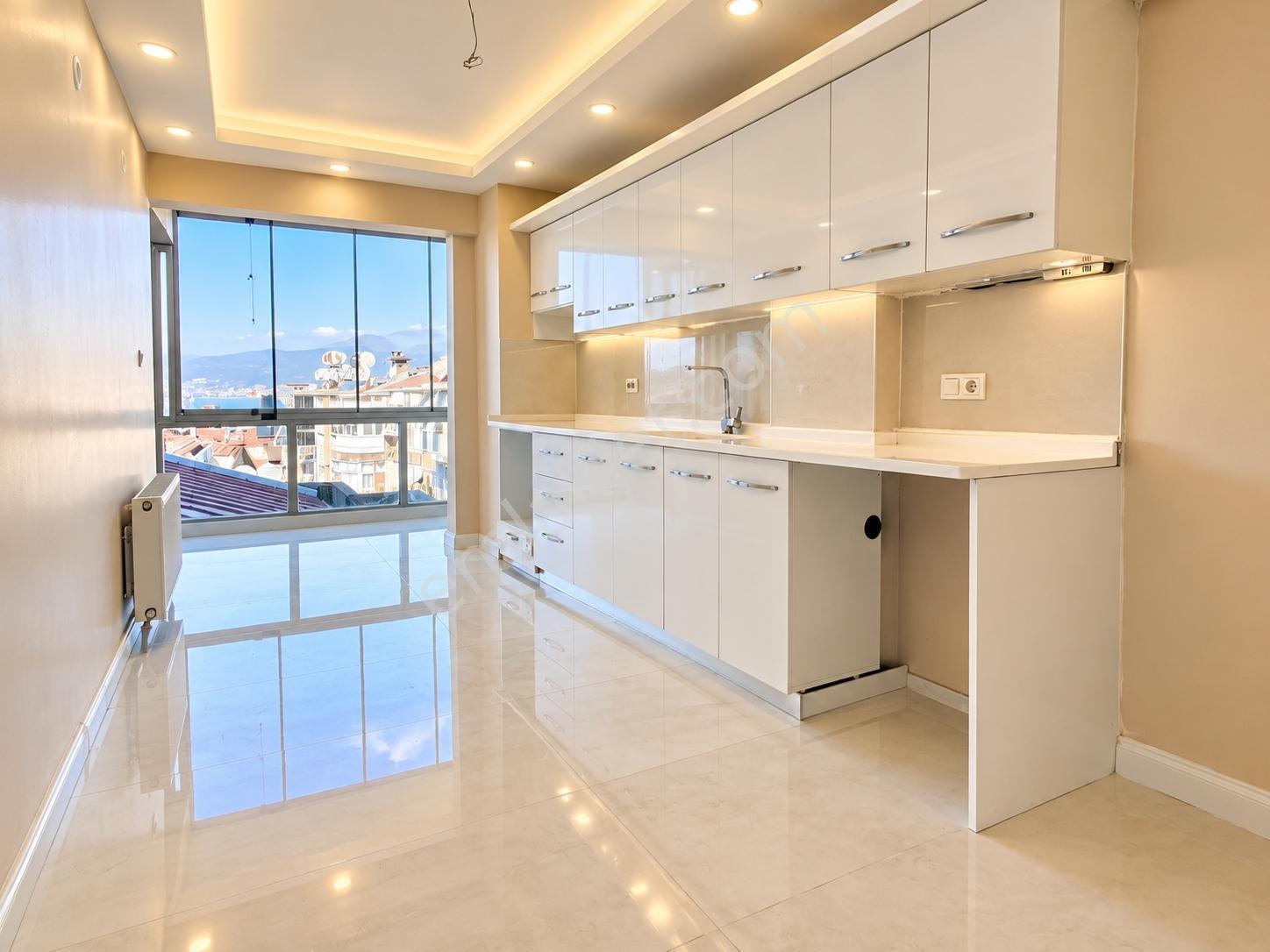 Akalın'dan Üçyol Meydan'd | Full Tadilatlı | Deniz Manzaralı — fotoğraf 12
