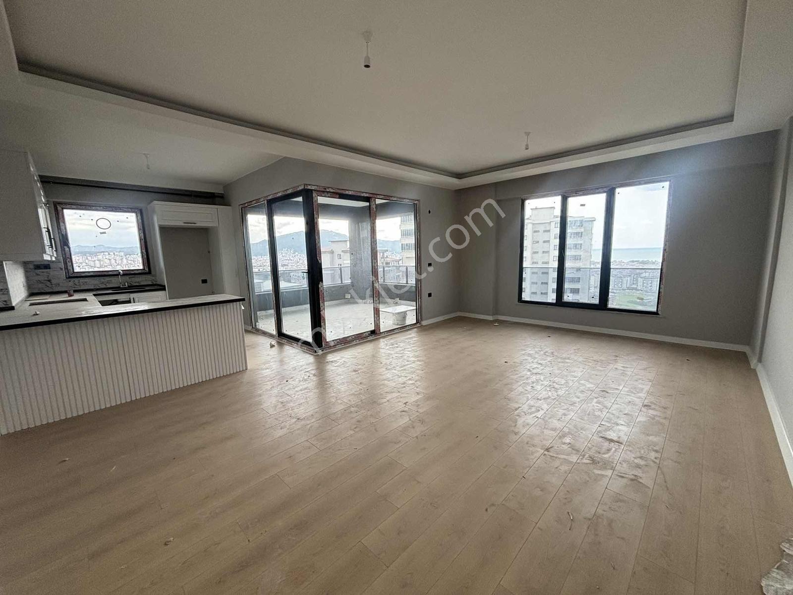 Karşıyaka Lilyum Garden 3+1 Ful Manzaralı Satılık Daire — fotoğraf 4