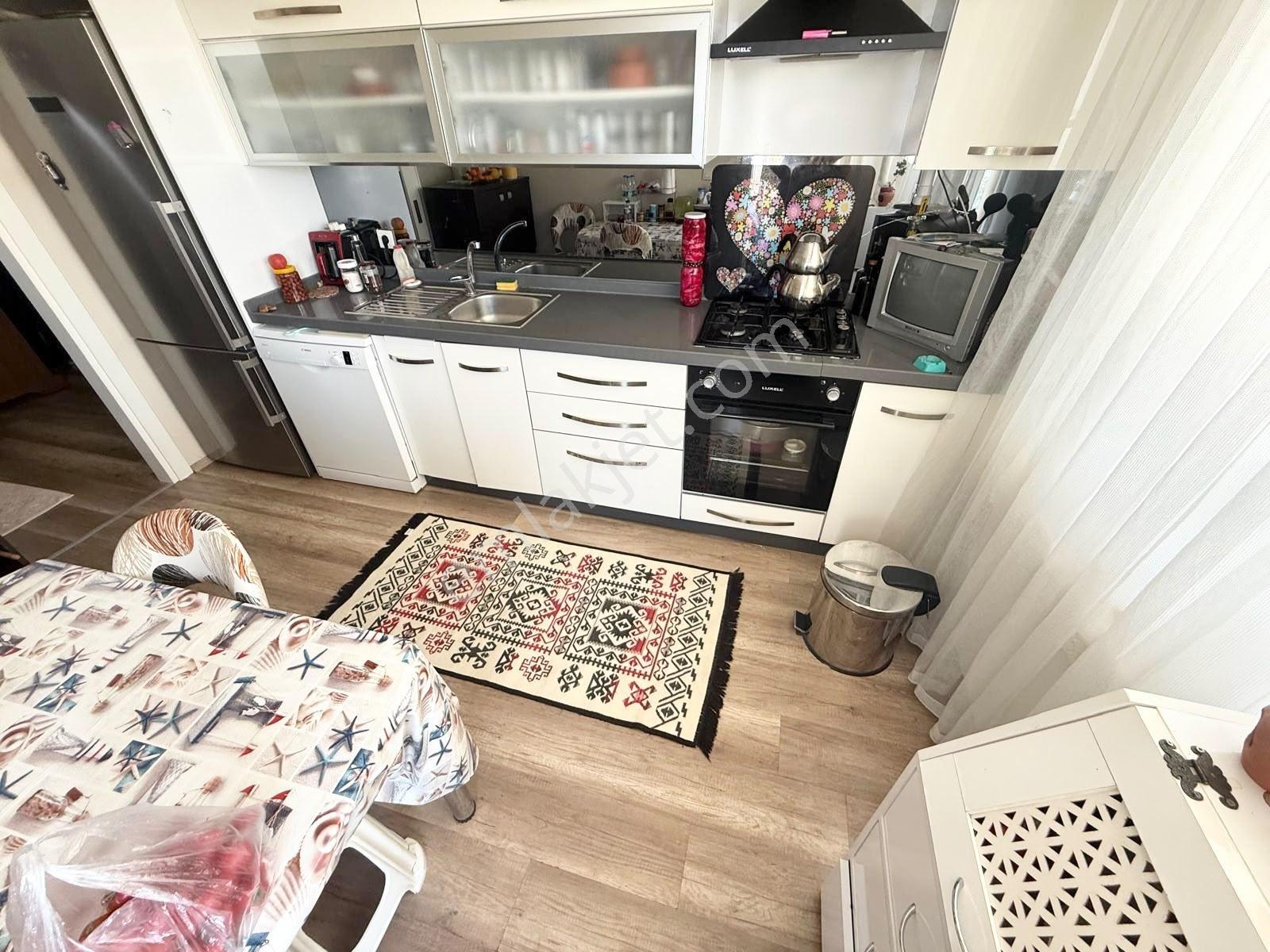 Doradan İkizçayda Satılık Çay Manzaralı 2+1 Ayrı Mutfak Daire — fotoğraf 5