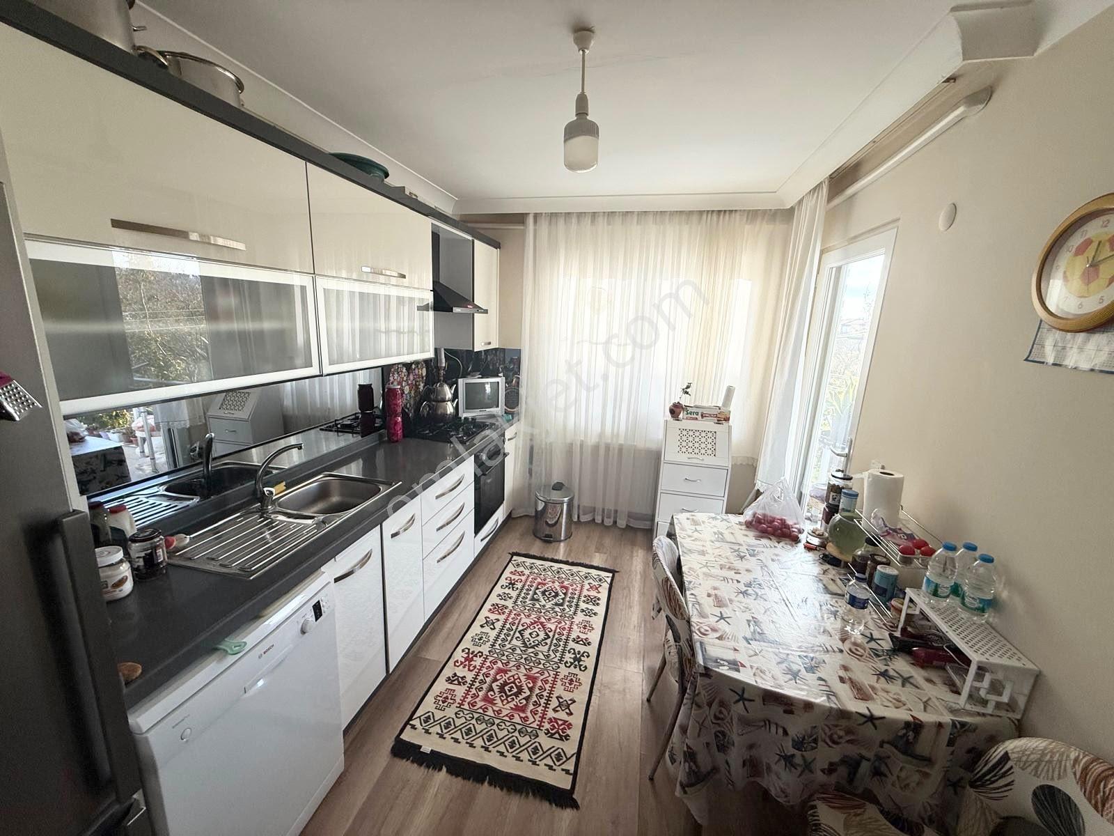 Doradan İkizçayda Satılık Çay Manzaralı 2+1 Ayrı Mutfak Daire — fotoğraf 6