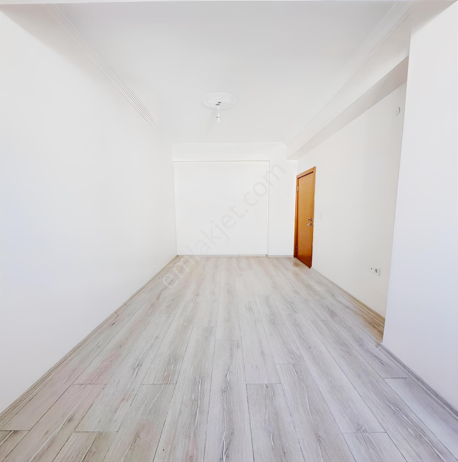 Kod 5453 Osmangazi Mah. Caddeye Cephe Önü Açık 2+1 Arakat — fotoğraf 15