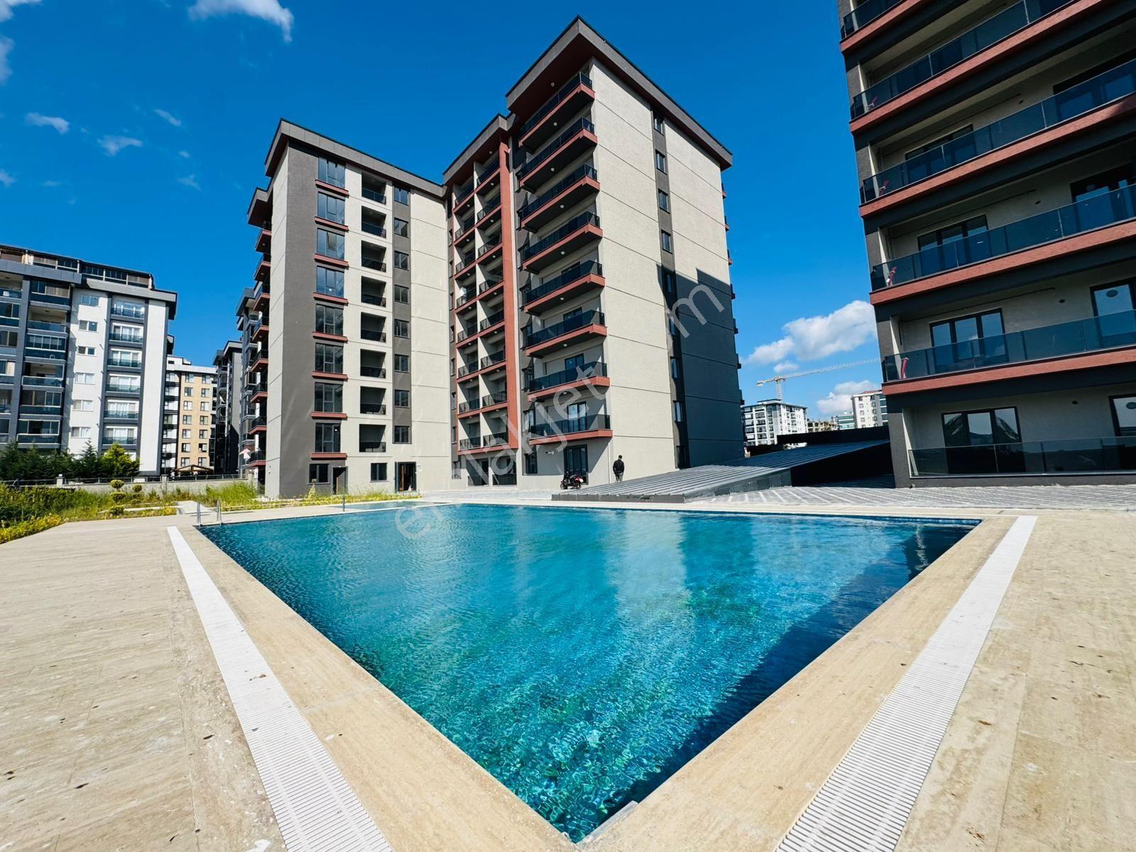Çerkezköy**mer-pa İnş.*** Avm'ler Bölgesinde Site İçerisinde İskanlı Sıfır 1+1 Lüks Daireler.!! — fotoğraf 21