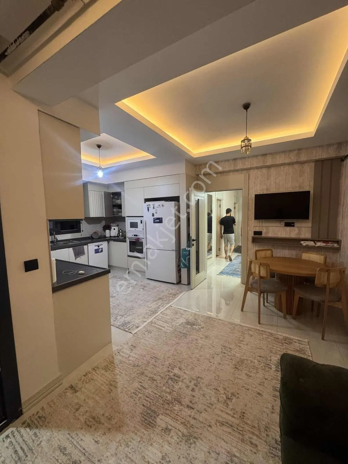 Yenicezaevi Karşısı Ultra Lüx 3.5+1 Daire — fotoğraf 3