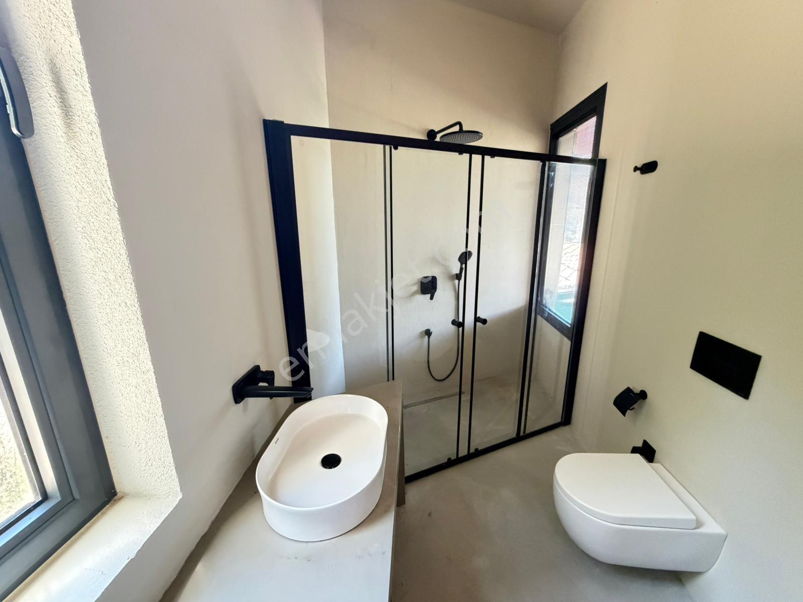 Select'ten Akyaka'ya Komşu Ula Çıtlık'ta Satılık 2adt İkiz Villa — fotoğraf 9