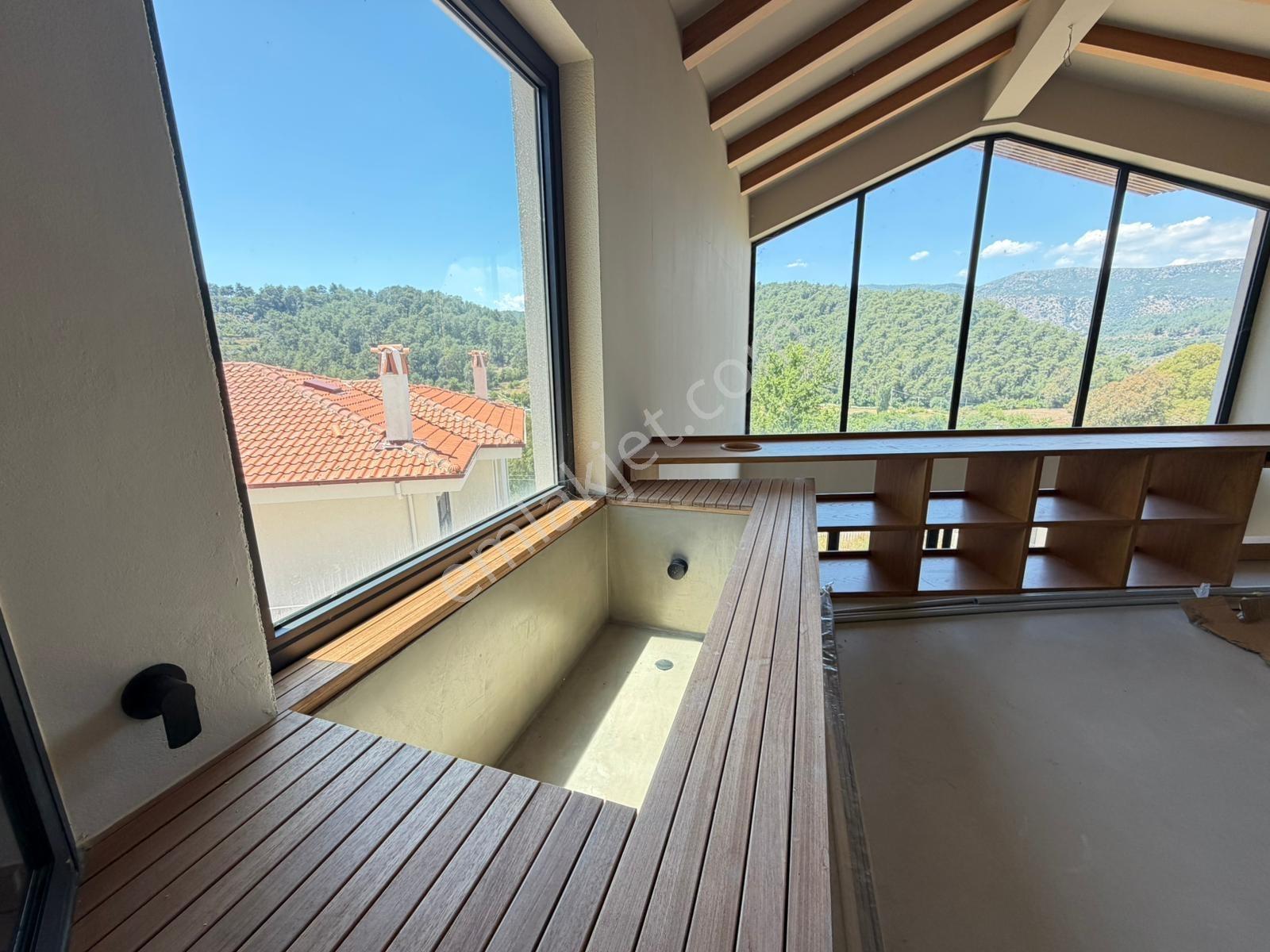 Select'ten Akyaka'ya Komşu Ula Çıtlık'ta Satılık 2adt İkiz Villa — fotoğraf 12