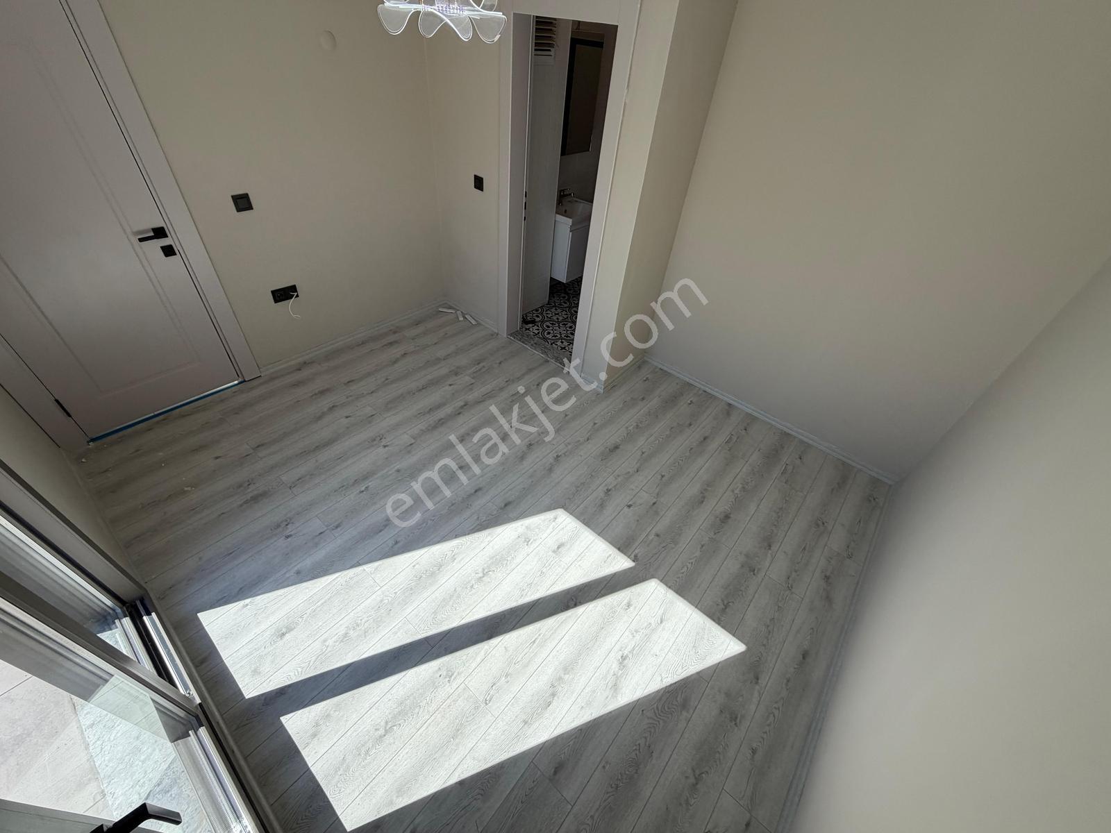 Parstan Altınkumda Sıfır Geniş Teraslı Otoparklı Emsalsiz 3+1 — fotoğraf 30