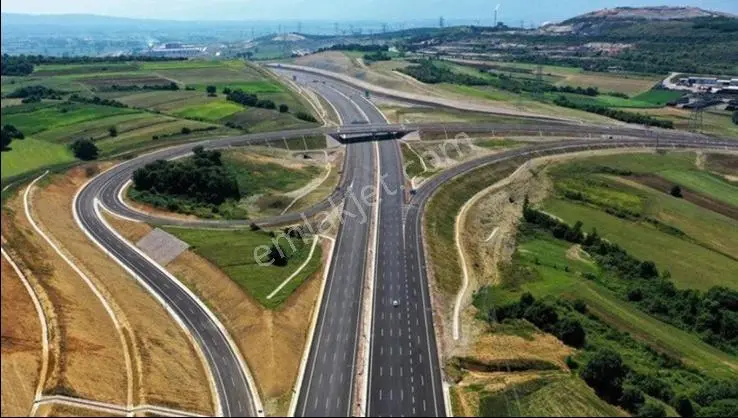 Arnavutköy Deliklikayada Satılık 290 M² İmarlı Arsa — fotoğraf 17