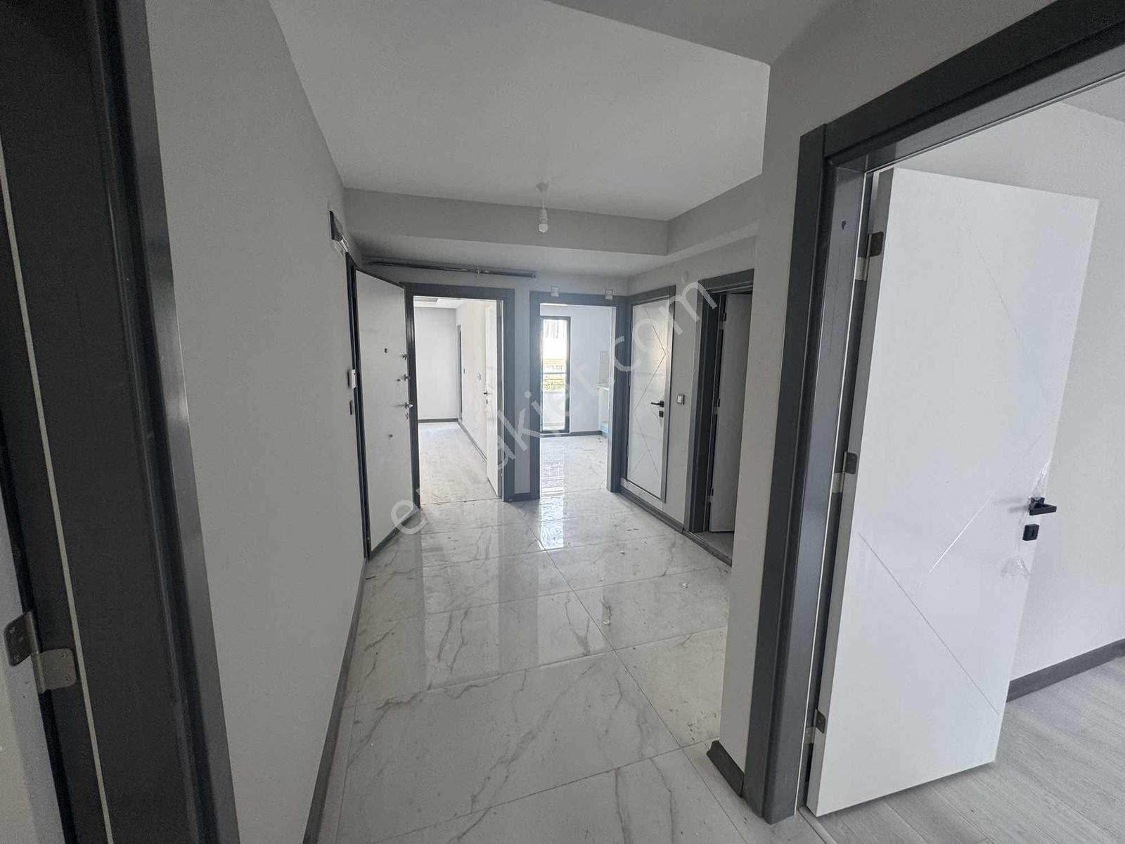 Biens'den Yunuselı Akyıldız'da Asansörlü Binada 3 + 1 Daıre — fotoğraf 9