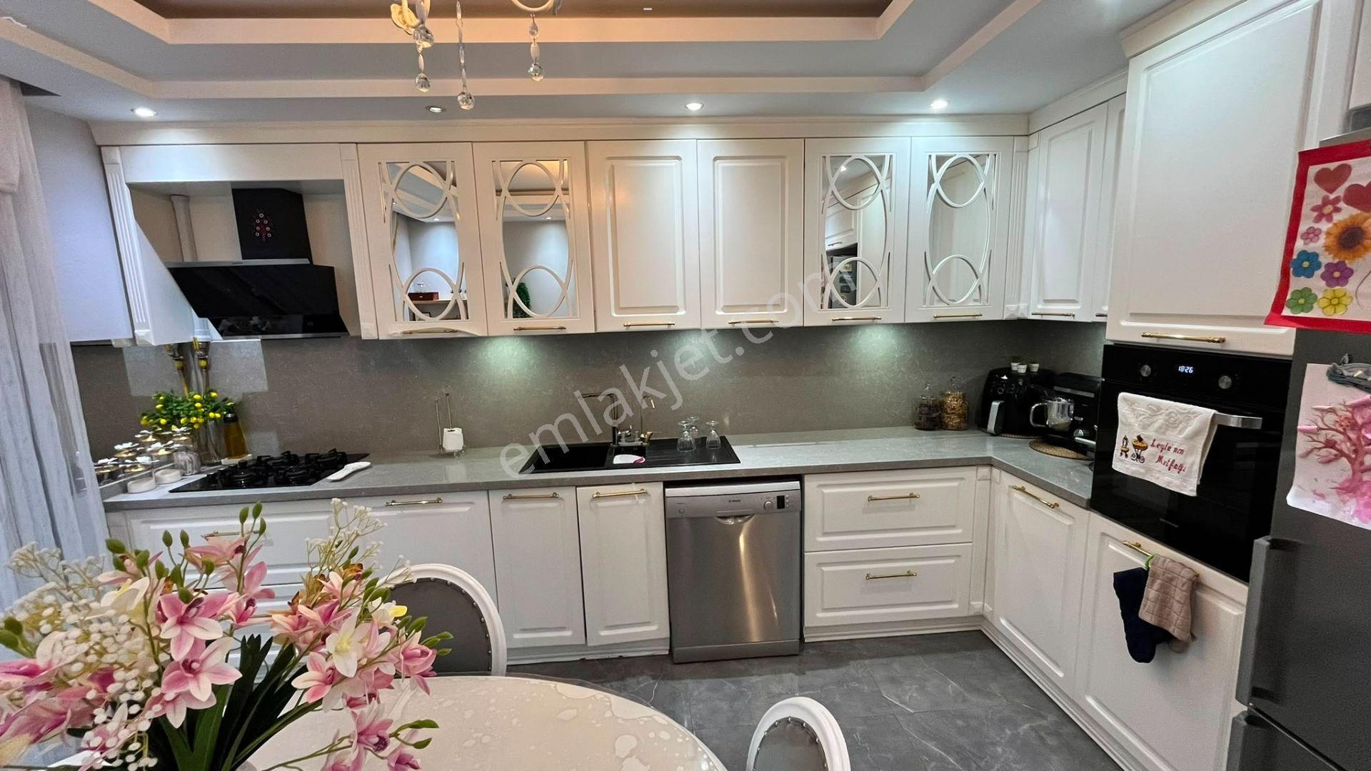 Cennetayağı'nda Akıllı Ev 3+1, 145m², Lüks Ve Merkezi Konum — fotoğraf 30