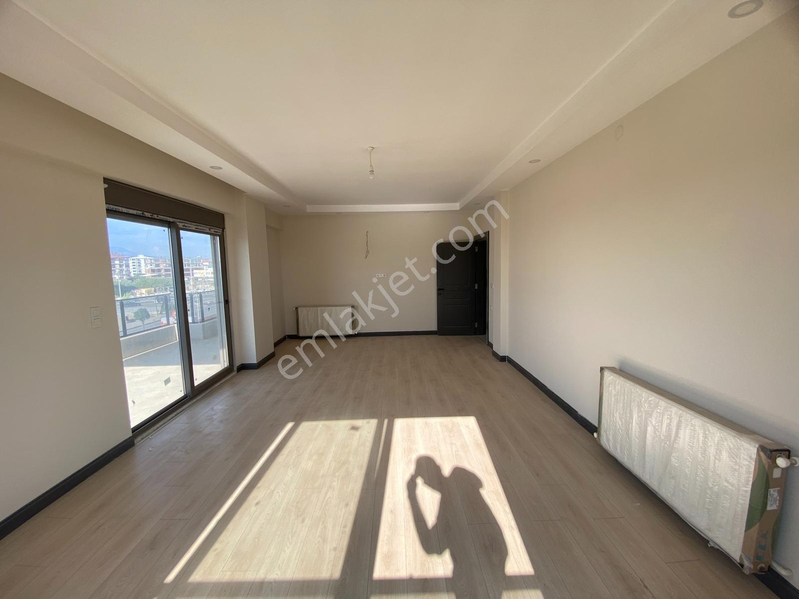 Antalya Serik Emincelerde Site İçerisinde Satılık 3+1 Daire — fotoğraf 6