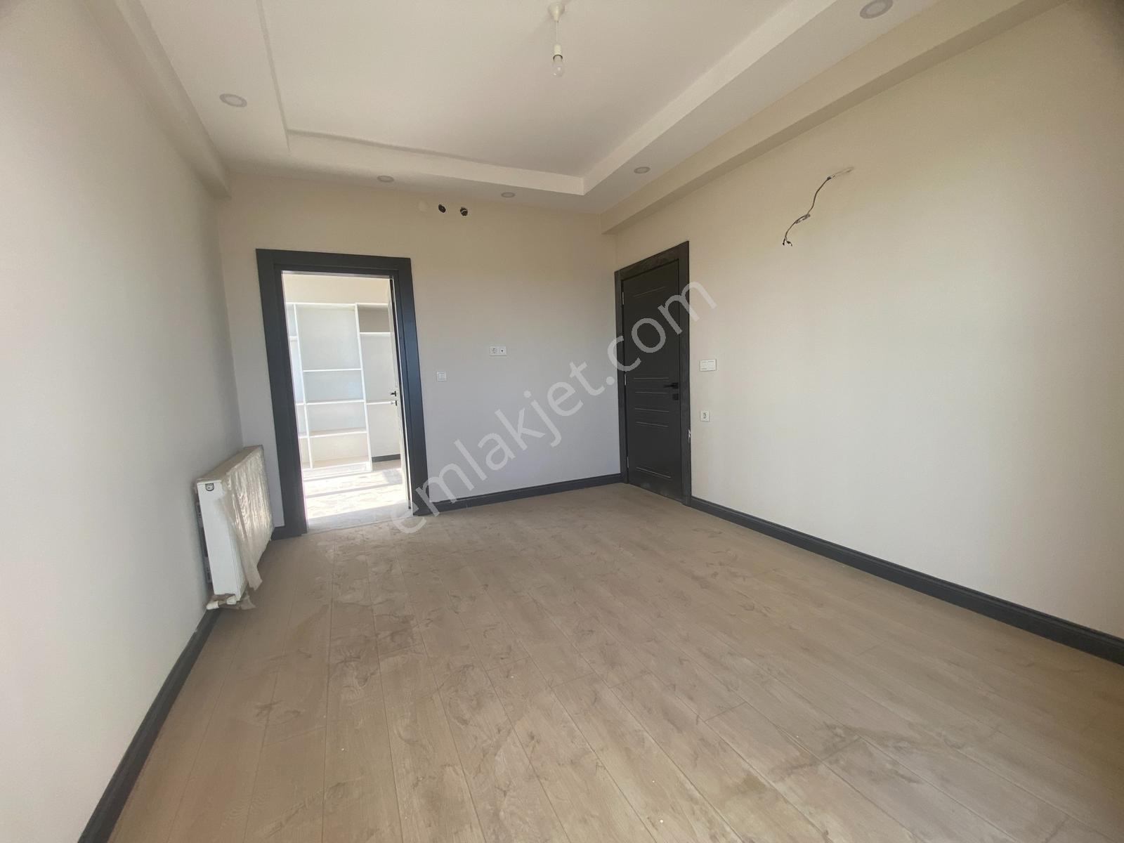 Antalya Serik Emincelerde Site İçerisinde Satılık 3+1 Daire — fotoğraf 22
