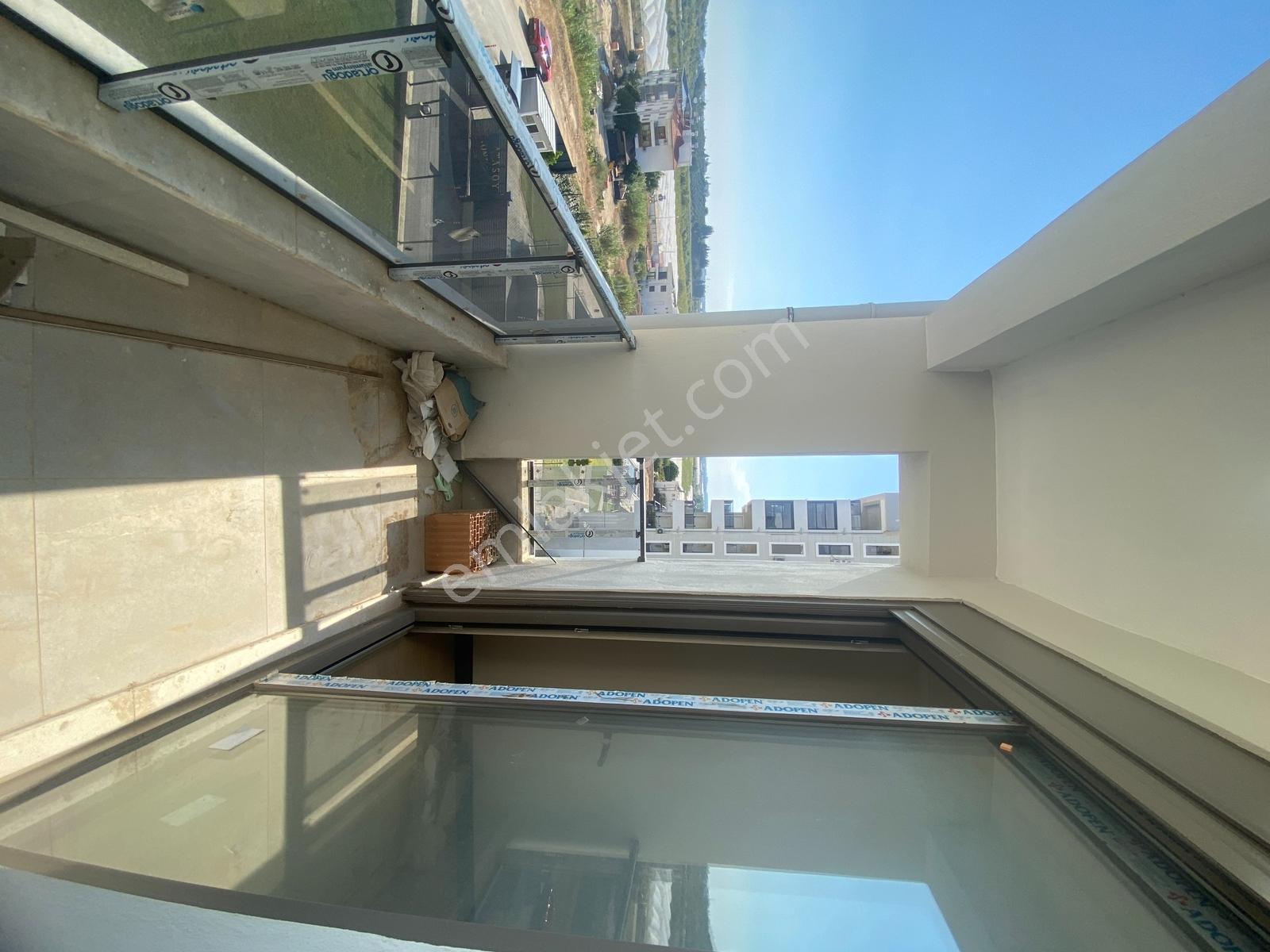 Antalya Serik Emincelerde Site İçerisinde Satılık 3+1 Daire — fotoğraf 24
