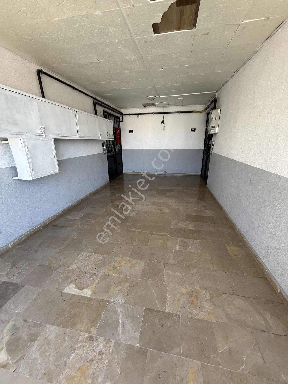 Wera'dan Satılık 2+1 Ara Kat Asansörlü Daire — fotoğraf 25