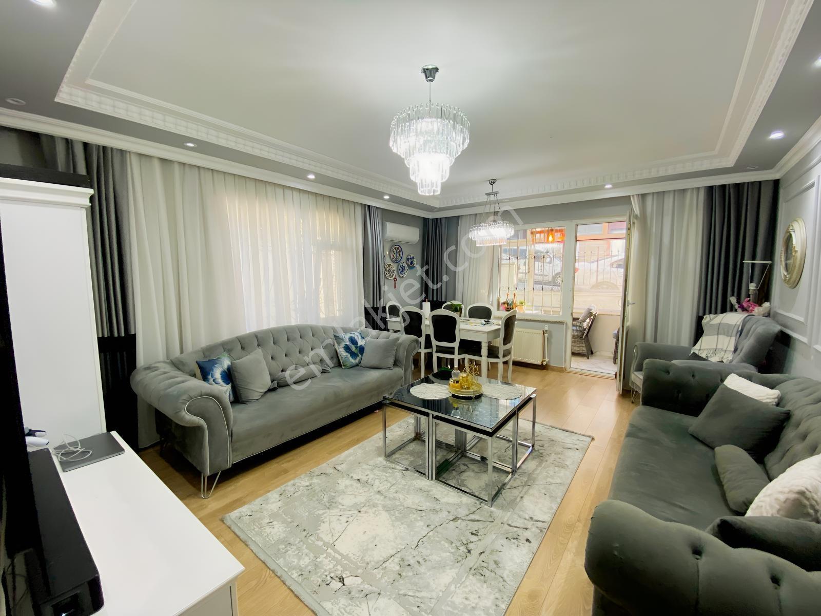 Büyükçekmece, Havuzlu, Otoparklı 3+1 Giriş 150m2 Satılık Daire!! — fotoğraf 2