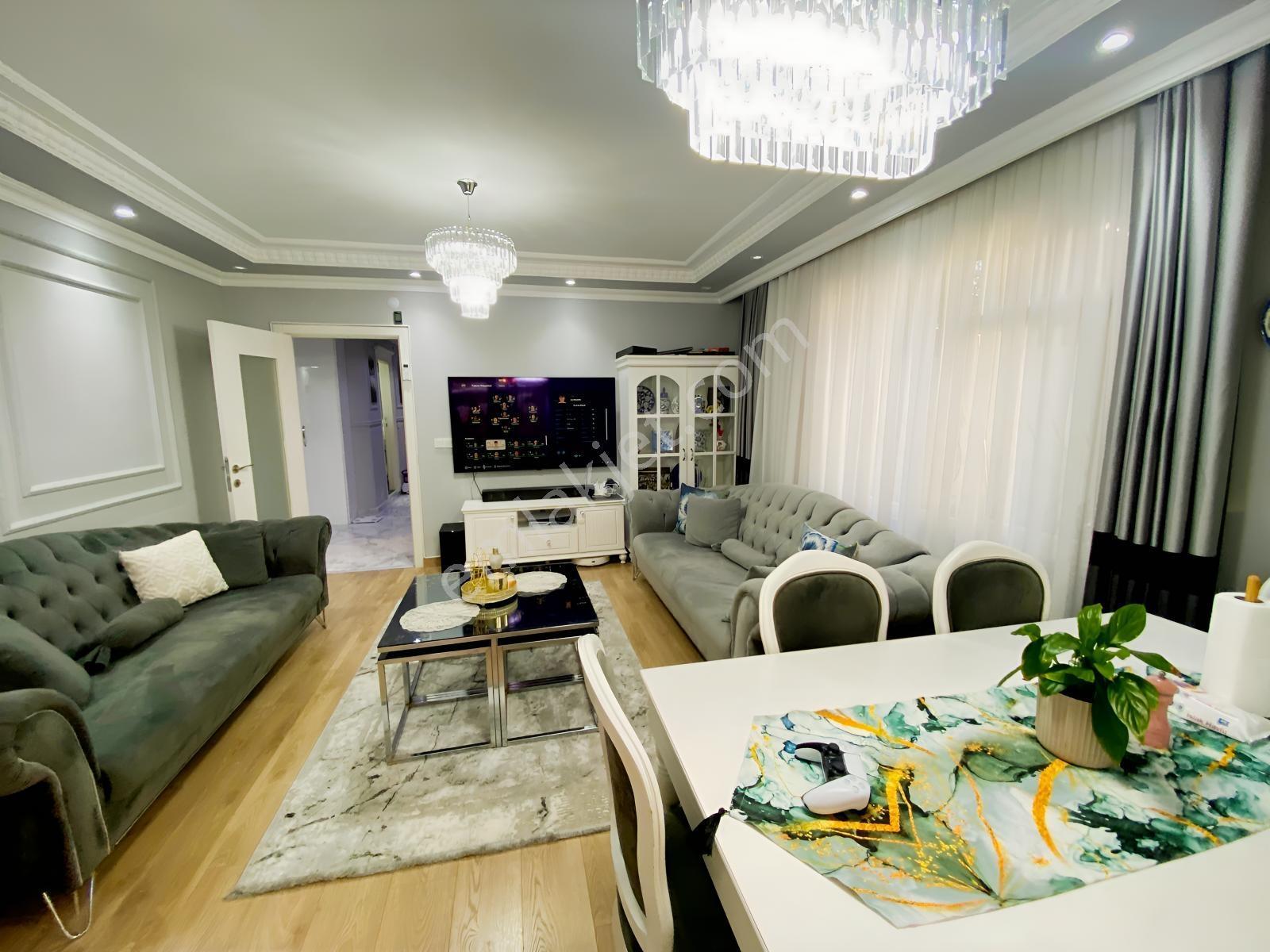 Büyükçekmece, Havuzlu, Otoparklı 3+1 Giriş 150m2 Satılık Daire!! — fotoğraf 6