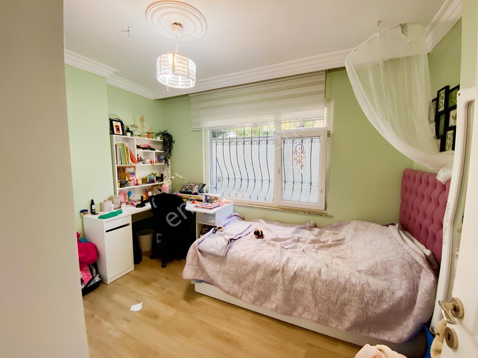 Büyükçekmece, Havuzlu, Otoparklı 3+1 Giriş 150m2 Satılık Daire!! — fotoğraf 20