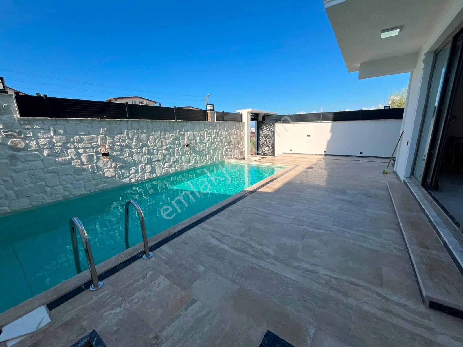 Deniz'den 4+1 Müstakil Havuzlu Lüks Villa - Tanıtım Videolu — fotoğraf 3