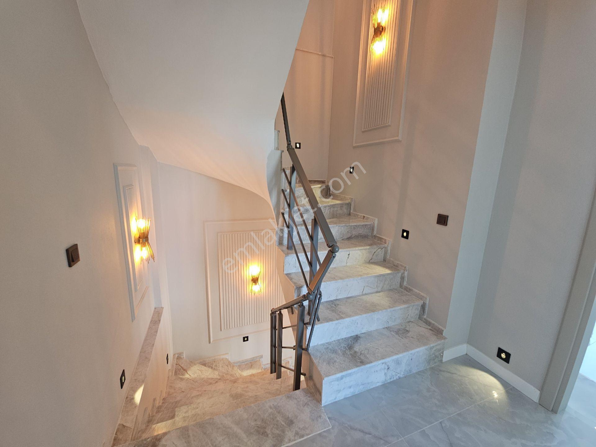 Deniz'den 4+1 Müstakil Havuzlu Lüks Villa - Tanıtım Videolu — fotoğraf 17