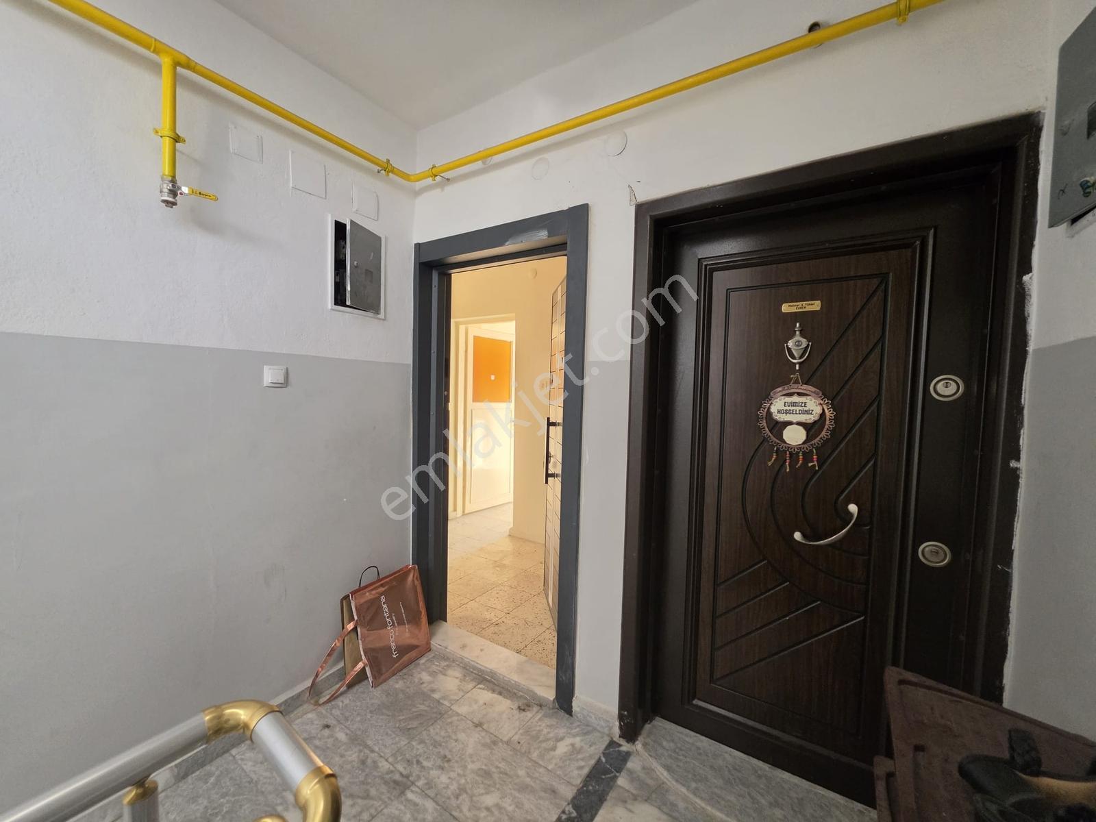 Şehir Merkezinde Doktorlar Caddesi Yakını 2+1 Satılık Daire — fotoğraf 4