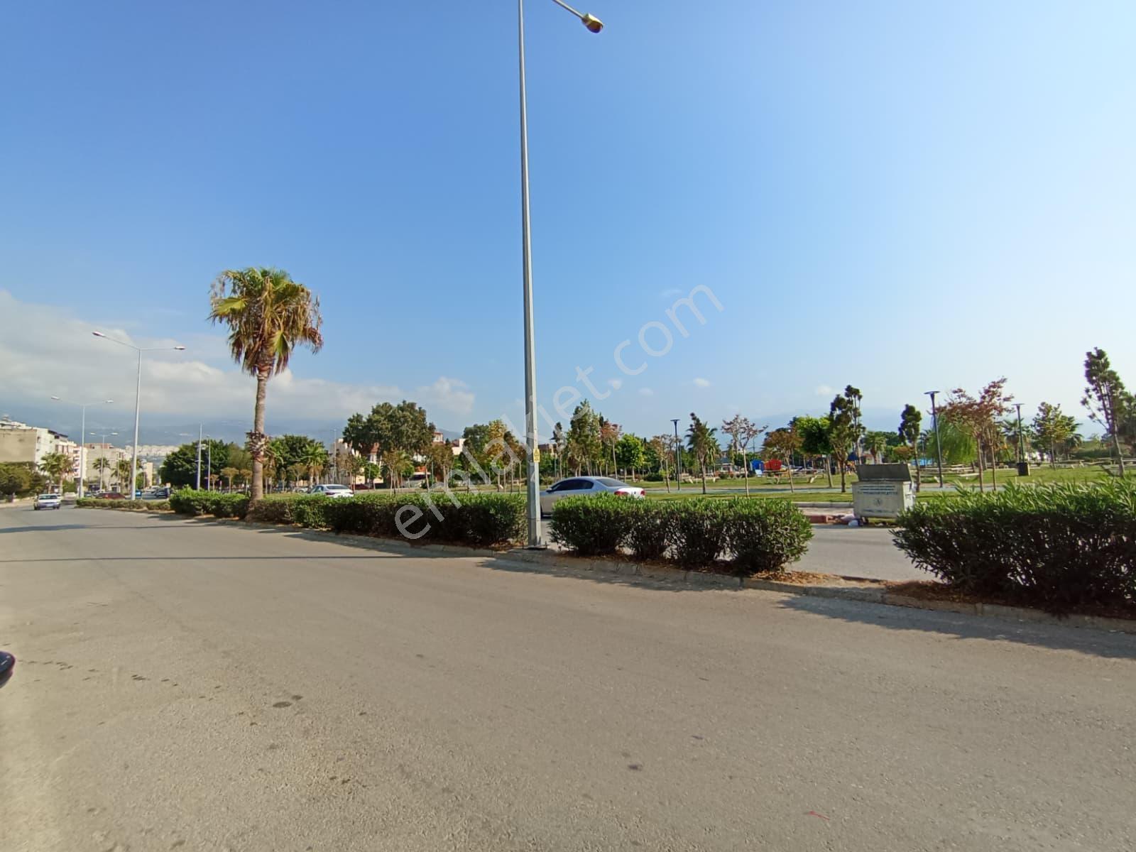 Pirireis Mah. 260 M2 Satılık Konut + Arsa — fotoğraf 3