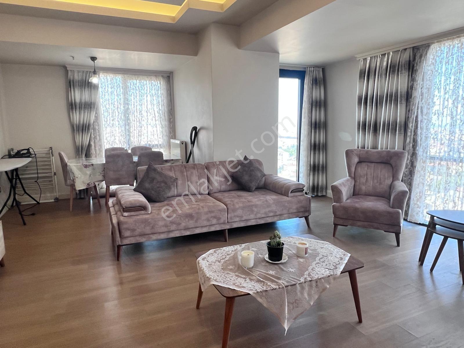 Kiptaş Venezia Mega Satılık Boş Hemen Oturum 2 Banyolu Kapalı Mutfak Balkonlu 2+1 Daire — fotoğraf 5