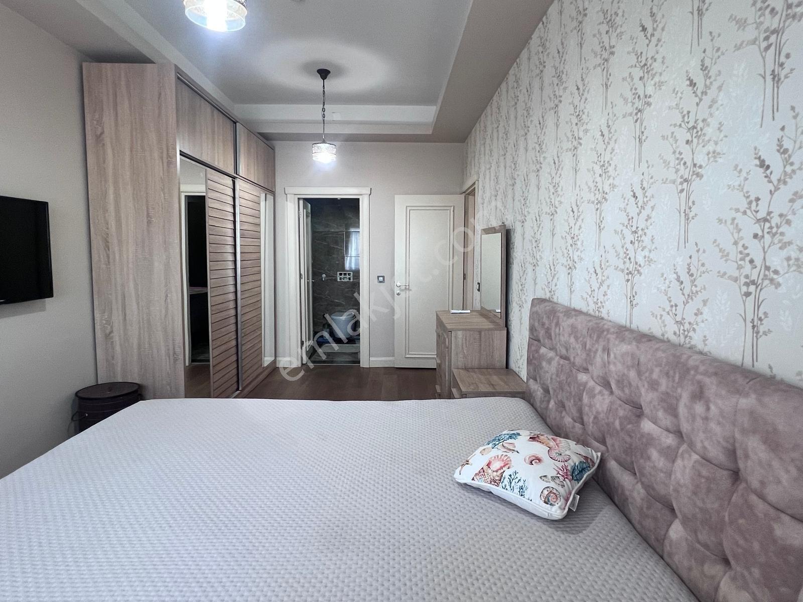 Kiptaş Venezia Mega Satılık Boş Hemen Oturum 2 Banyolu Kapalı Mutfak Balkonlu 2+1 Daire — fotoğraf 11