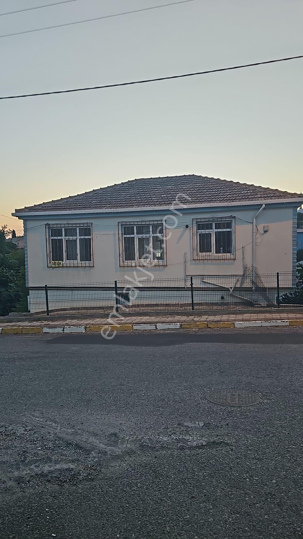 Ege Gayrimenkul Den Büyükcavusluda Satılık Arsa — fotoğraf 3