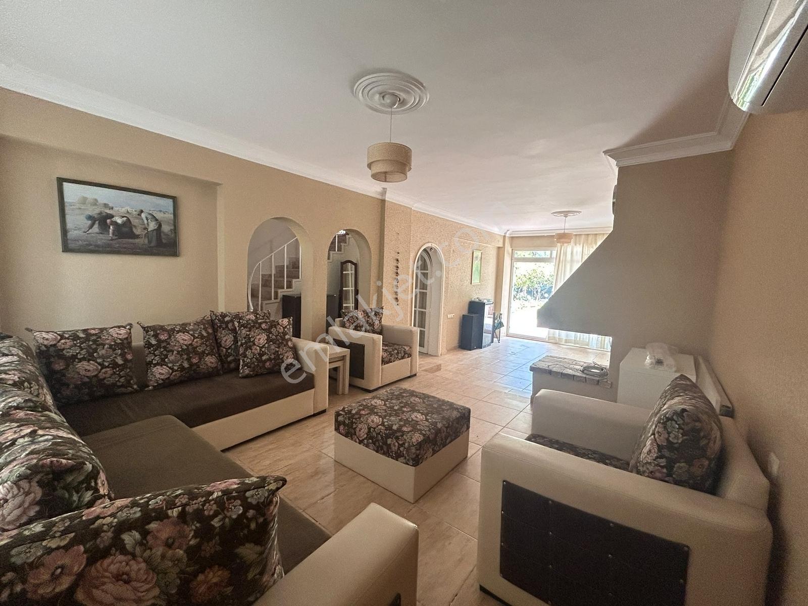 Arsuz 14 Evler Villa Kent Sitesinde Satılık Denize Sıfır Yazlık — fotoğraf 6