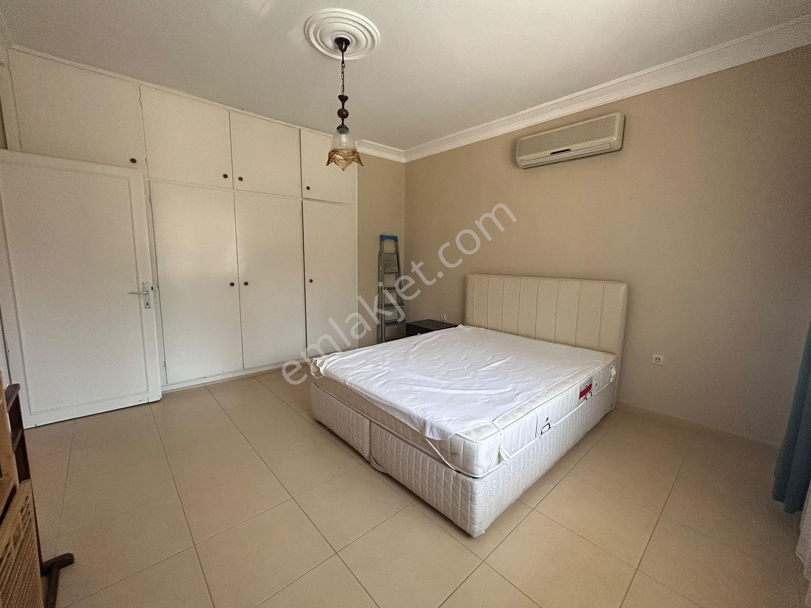 Arsuz 14 Evler Villa Kent Sitesinde Satılık Denize Sıfır Yazlık — fotoğraf 16