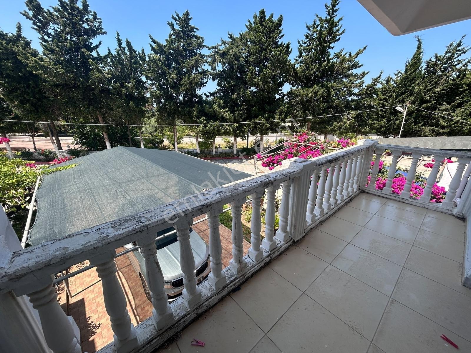 Arsuz 14 Evler Villa Kent Sitesinde Satılık Denize Sıfır Yazlık — fotoğraf 18