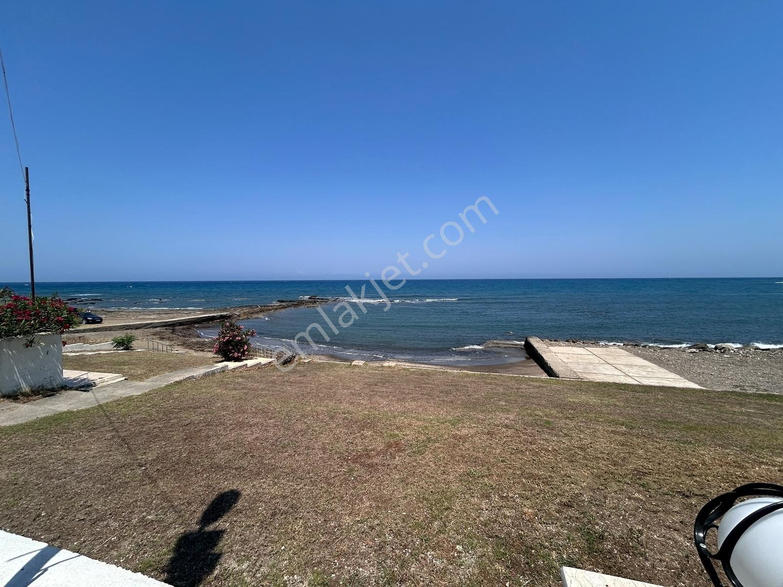 Arsuz 14 Evler Villa Kent Sitesinde Satılık Denize Sıfır Yazlık — fotoğraf 28