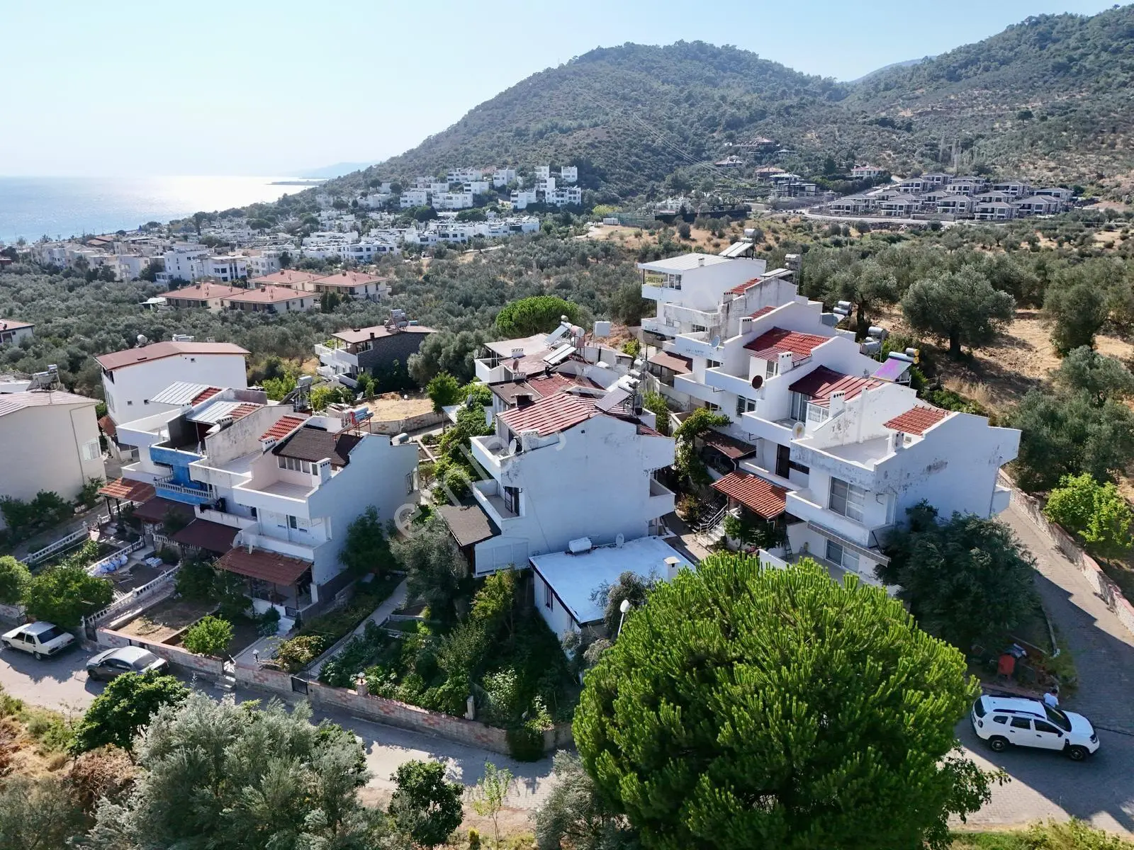 Aras Emlaktan Avcılarda Deniz Manzaralı Denize 400 M. Satılık Yazlık — fotoğraf 4