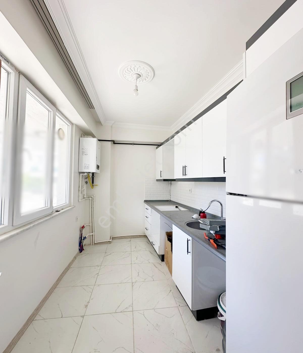 Kod 5454 Osmangazi Mah. Caddeye Cephe Kullanışlı 3+1 Dubleks — fotoğraf 5