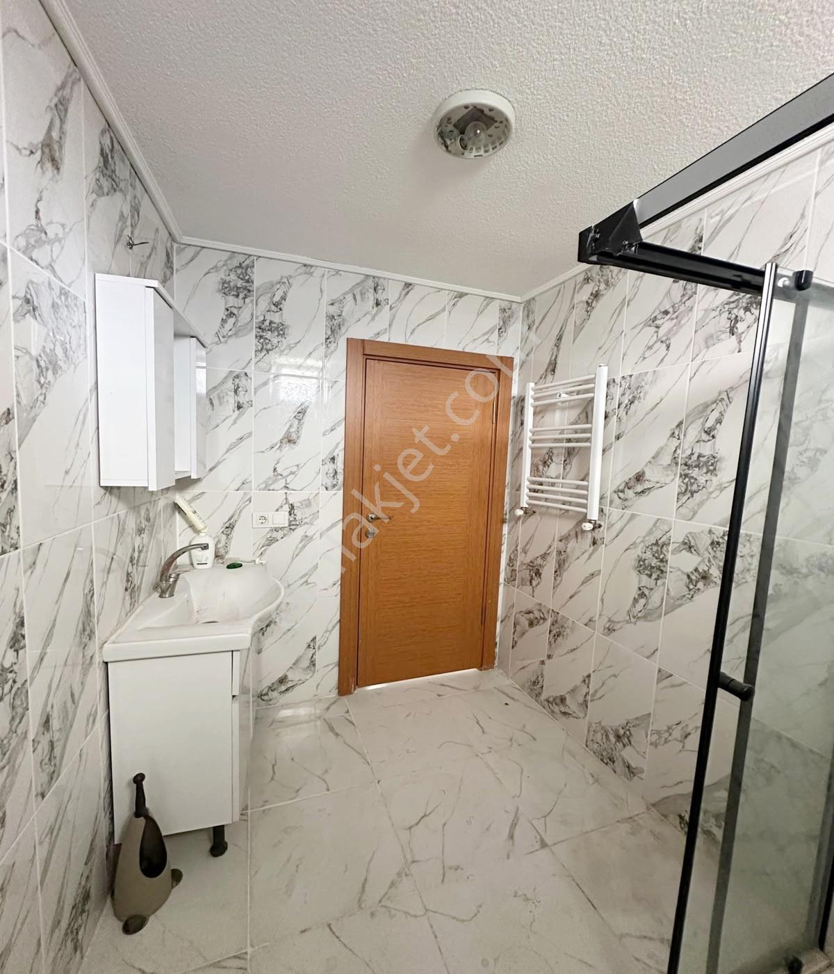 Kod 5454 Osmangazi Mah. Caddeye Cephe Kullanışlı 3+1 Dubleks — fotoğraf 20