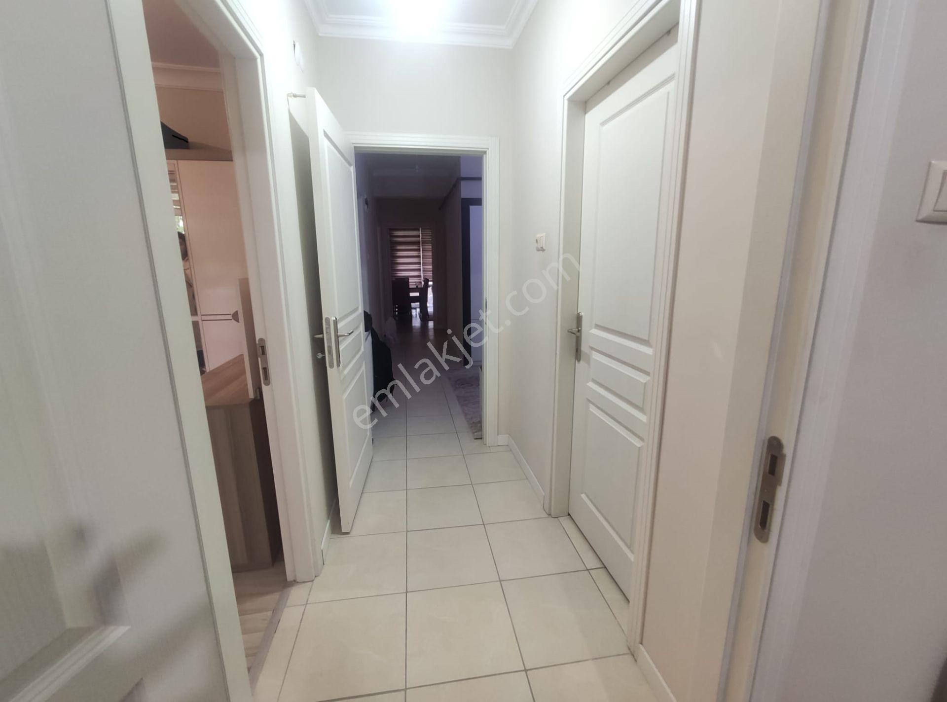Selçuklu'da Satılık 3+1 Yatay Mimari Daire, 140m², Geniş Daire — fotoğraf 13