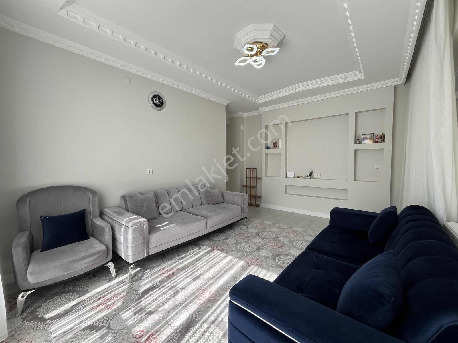 İstiklal Mahallesinde 140 M² Ferah Ve Bakımlı Geniş Daire! — fotoğraf 5