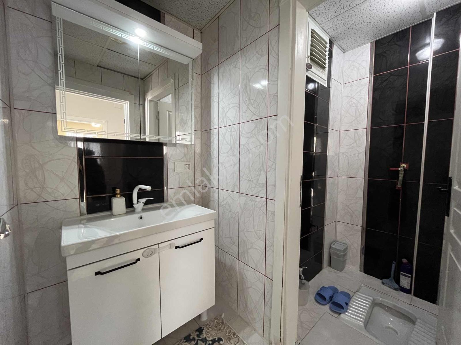 İstiklal Mahallesinde 140 M² Ferah Ve Bakımlı Geniş Daire! — fotoğraf 13