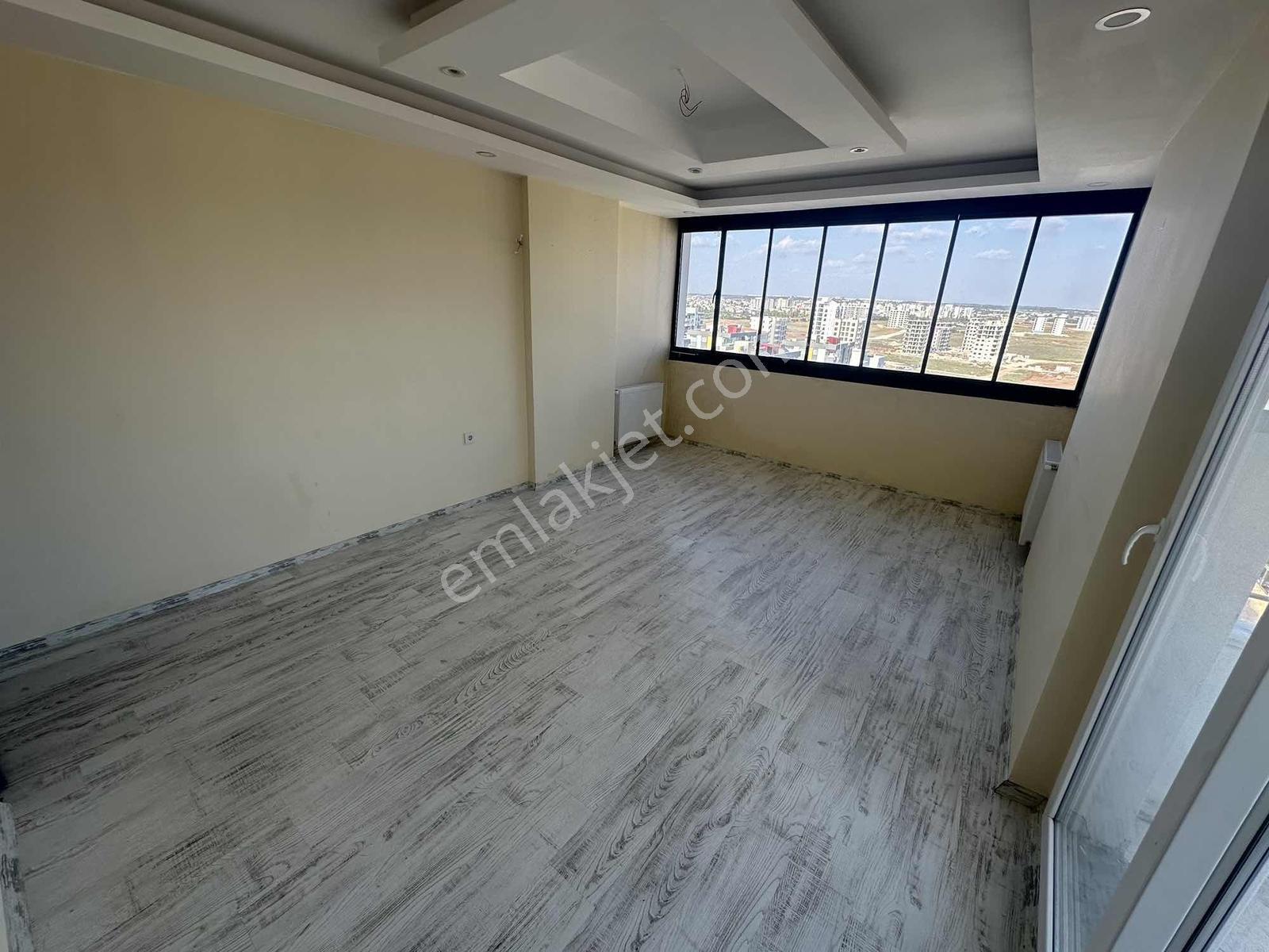 Sarıçam Belediye Arkası Cadde Üzeri Yapılı Az Katlı Satılık 2+1 — fotoğraf 9