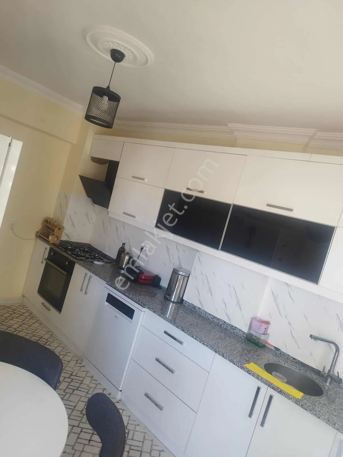 Tramvay Dibi Arakat 3+1 Çift Balkon Güney Cephe — fotoğraf 2