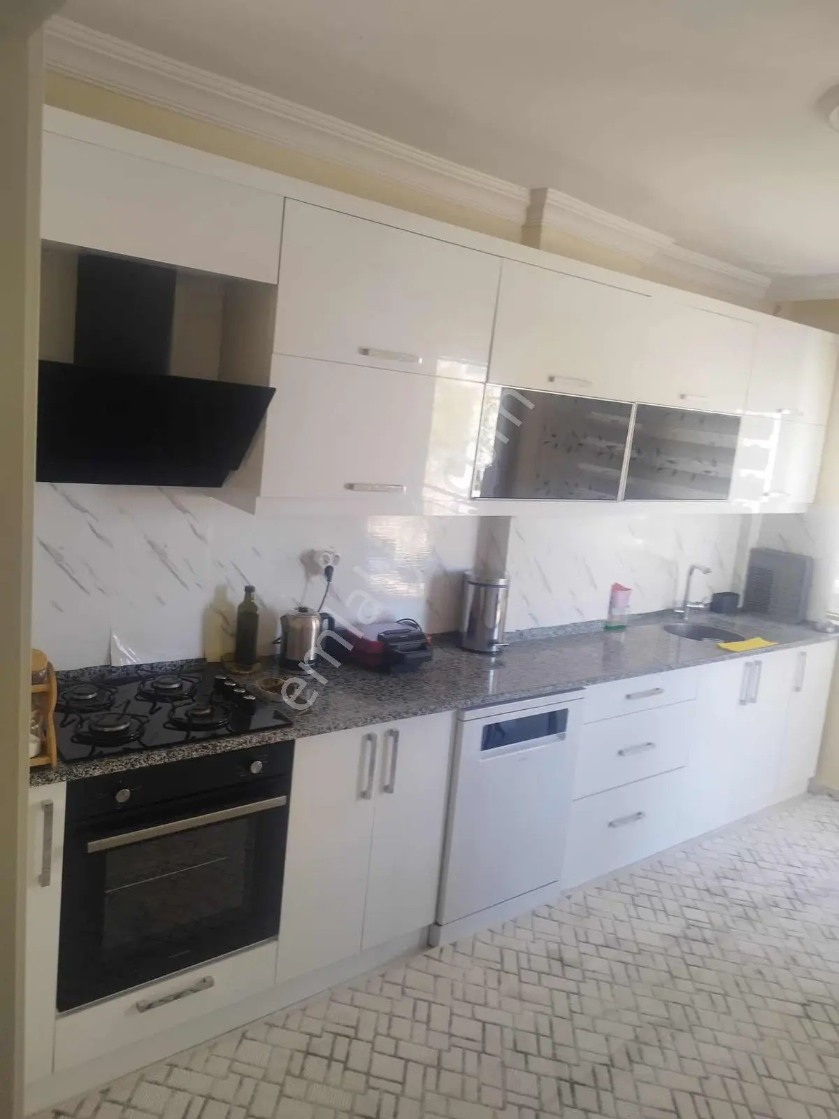 Tramvay Dibi Arakat 3+1 Çift Balkon Güney Cephe — fotoğraf 3