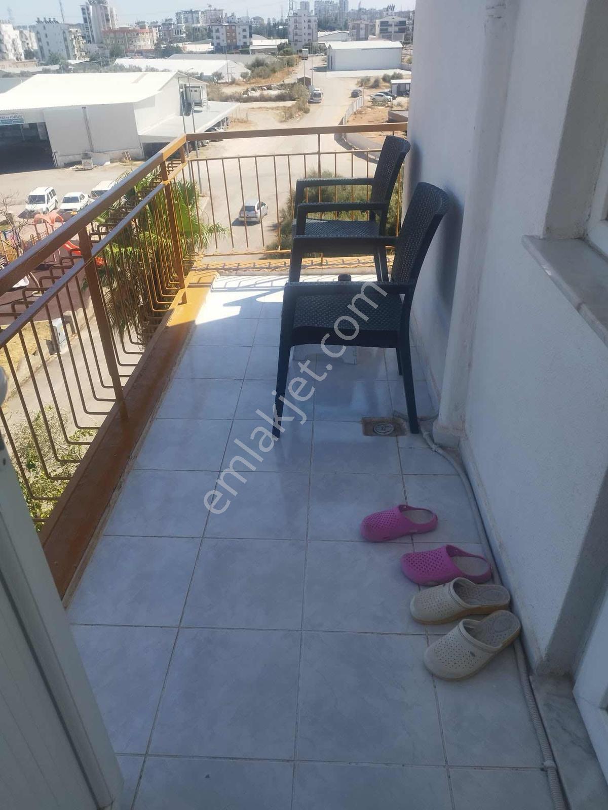 Tramvay Dibi Arakat 3+1 Çift Balkon Güney Cephe — fotoğraf 26