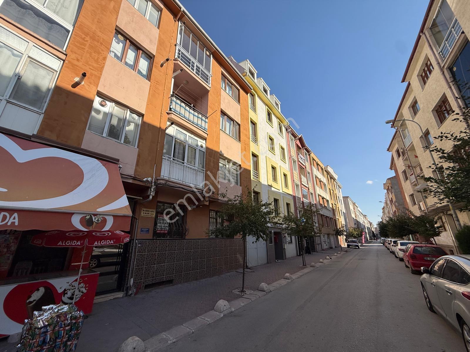 Yzg Den Yenibağlarda 3+1 Zeminden Isıtma Satılık Fırsat Daire — fotoğraf 4