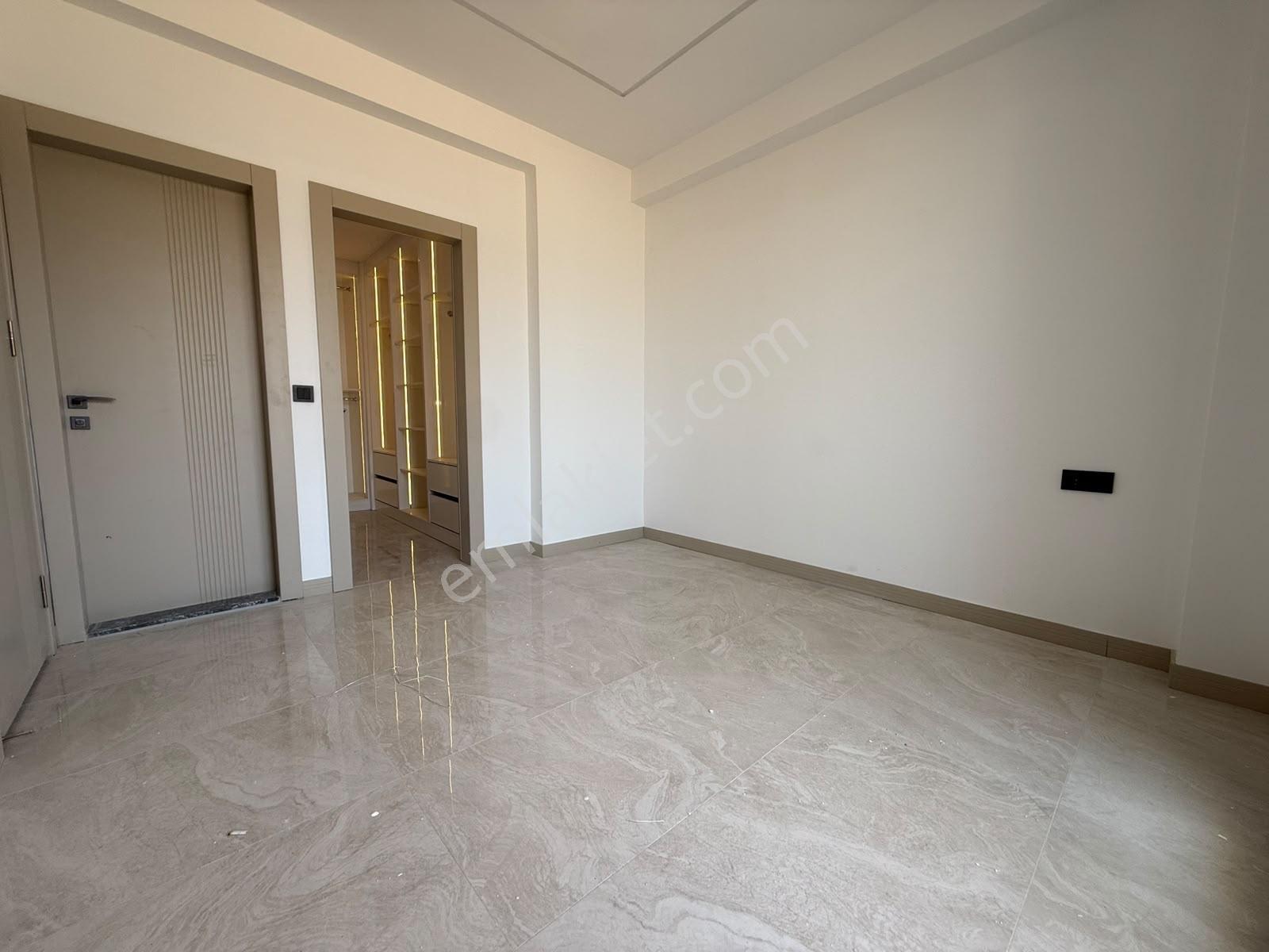 Ferhatlar Kolejine Yakın 3+1 E.banyolu Giyinme Odalı Daire — fotoğraf 6